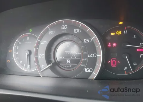 2015 Honda Accord Ex-L V-6 z USA, uszkodzony, nr VIN 1HGCT2B84FA000557